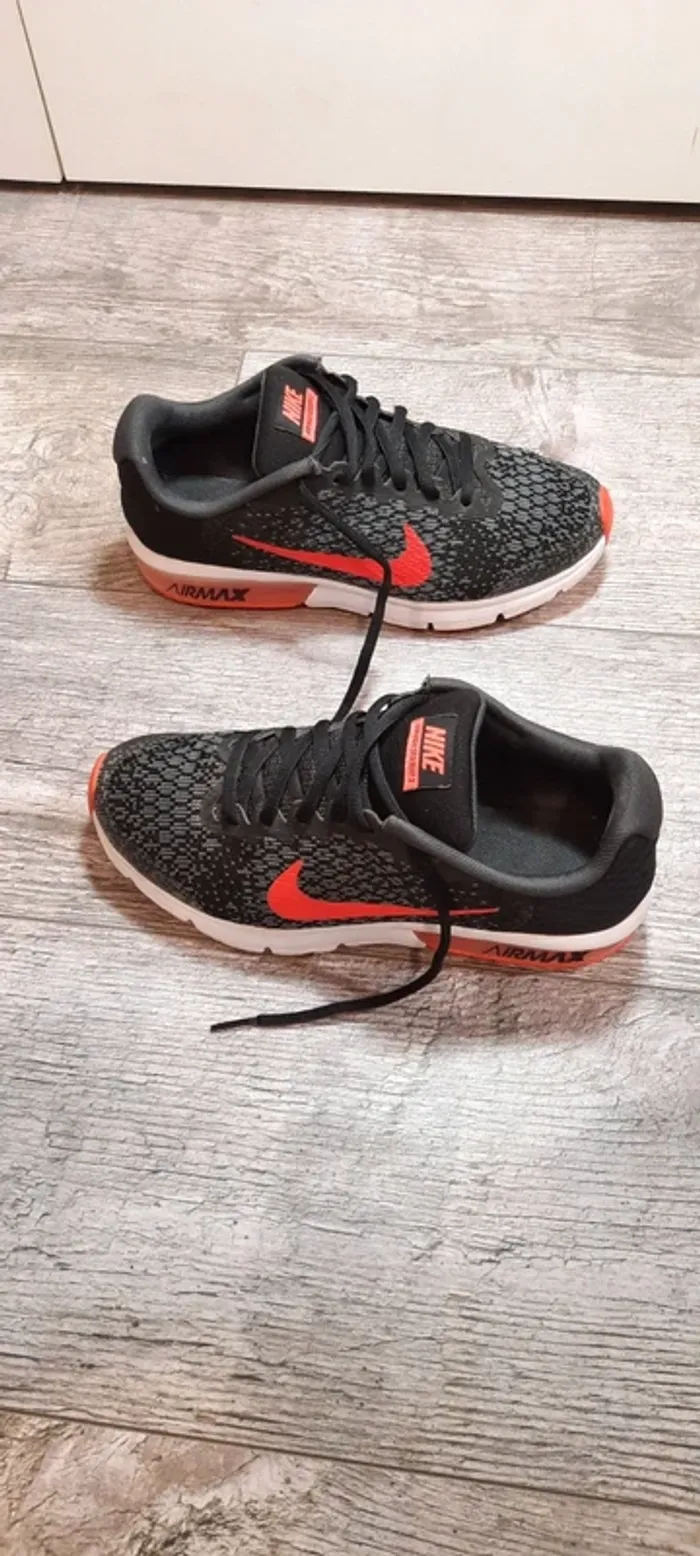Basket Nike Air Max Sequent 2 37.5 - photo numéro 3
