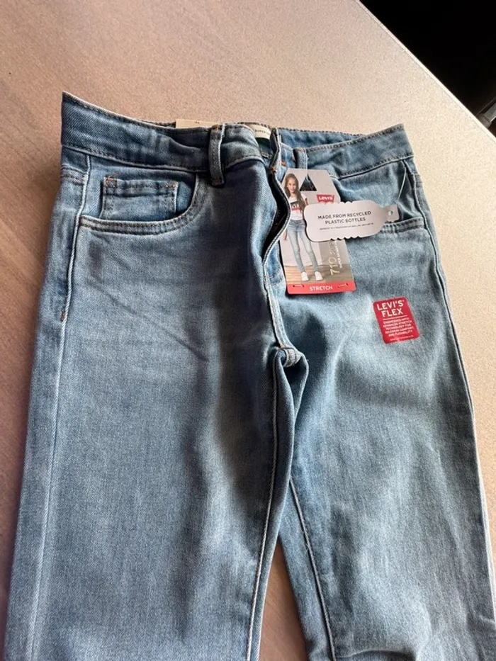 Jean skinny Lévis 710 12 ans neuf - photo numéro 2