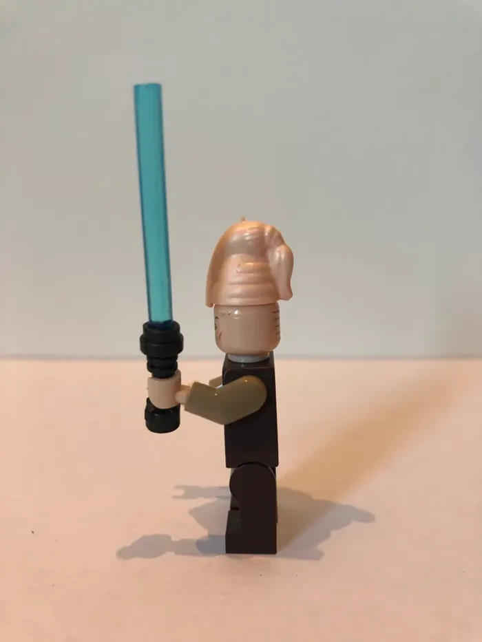 Figurine type lego Jedi Ki-Adi-Mundi. Star Wars - photo numéro 2