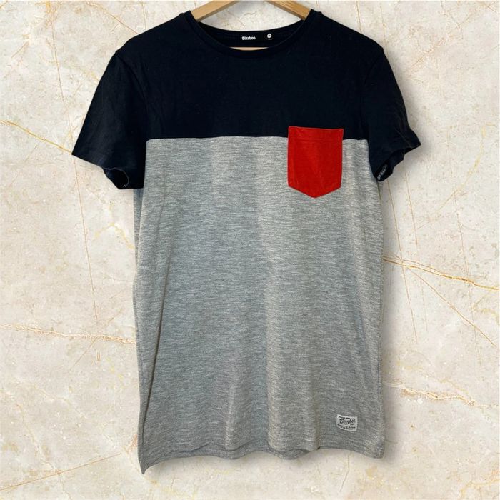 Teeshirt - photo numéro 2