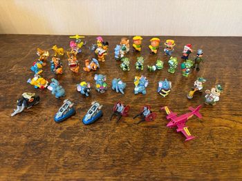Figurines Kinder (lot)