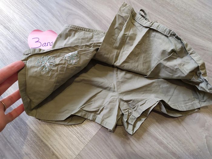 jupe short 3 ans - photo numéro 3