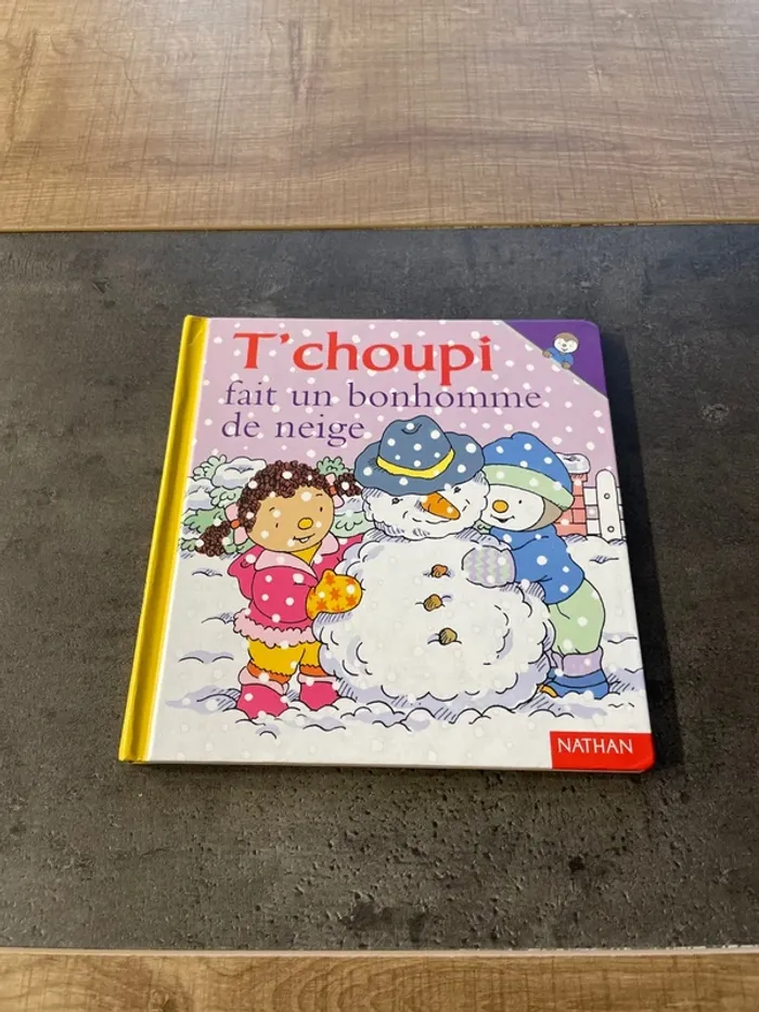 T’choupi fait un bonhomme de neige Nathan