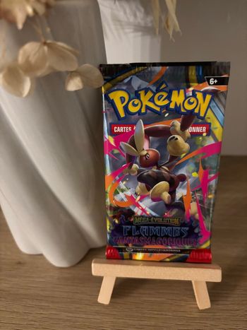 Booster Pokémon Flammes fantasmagoriques reconditionné 