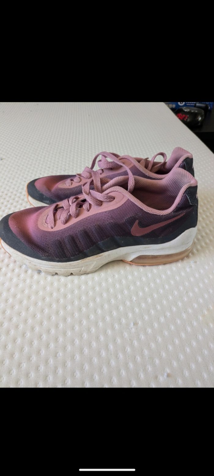 Nike invigor