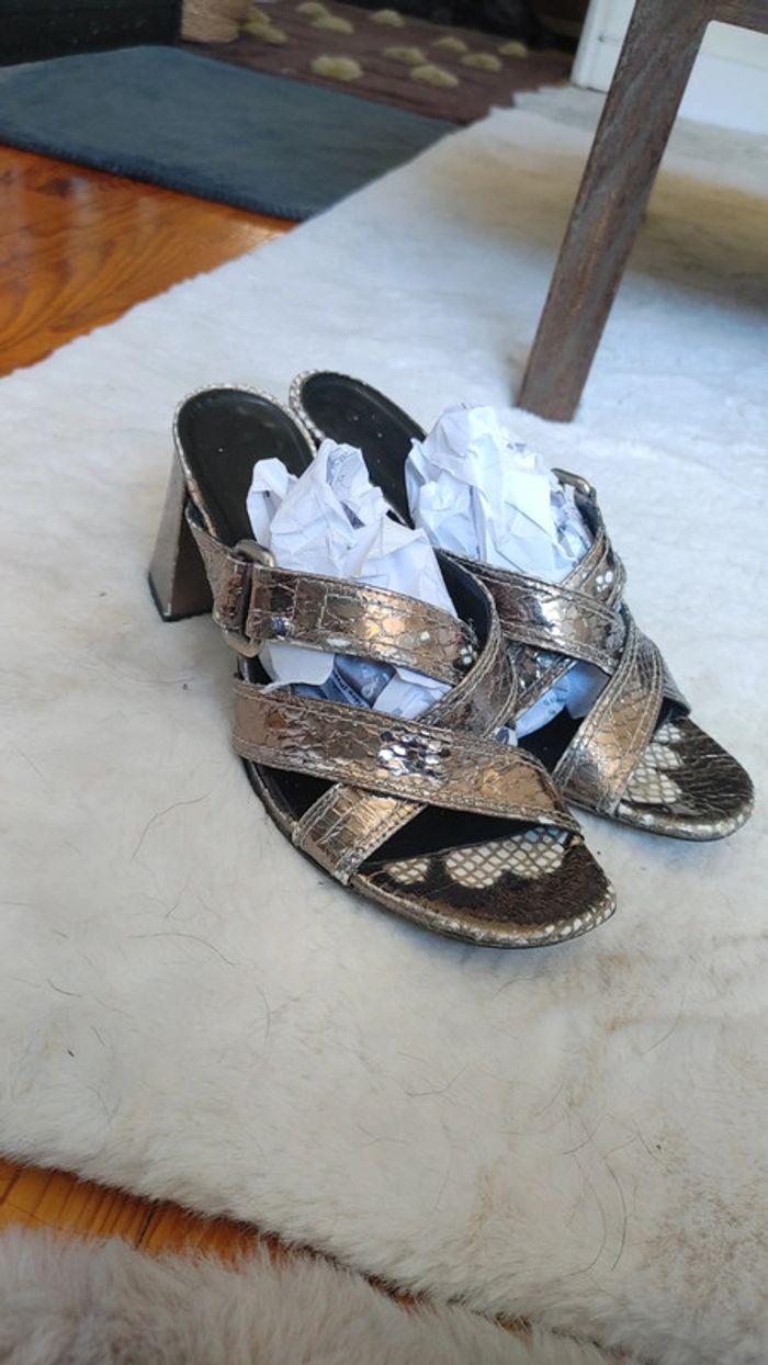 Mule en cuir argenté écailles - photo numéro 16