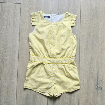 Combi short jaune. Été. Fille 5 ans. Marque Okaidi