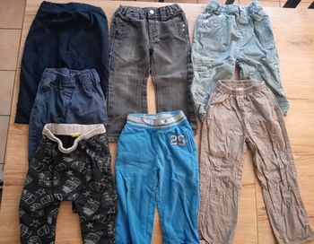 Lot 7 pantalons 24 mois