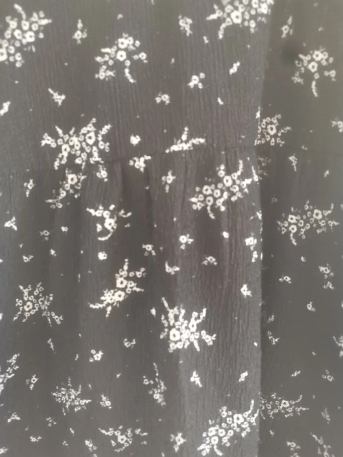 Robe kiabi avec tee shirt intégré 4 ans - photo numéro 3