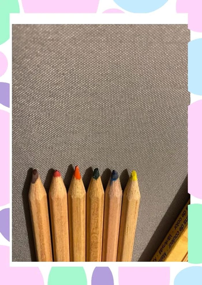 Boîte de crayons de couleur - photo numéro 2