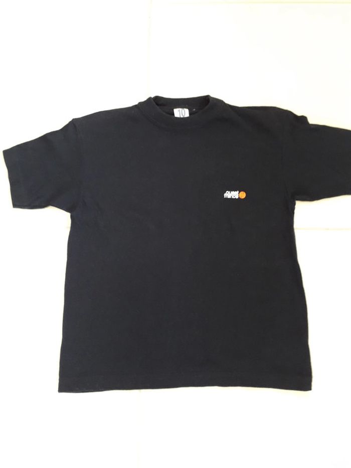 t-shirt t 10 ans