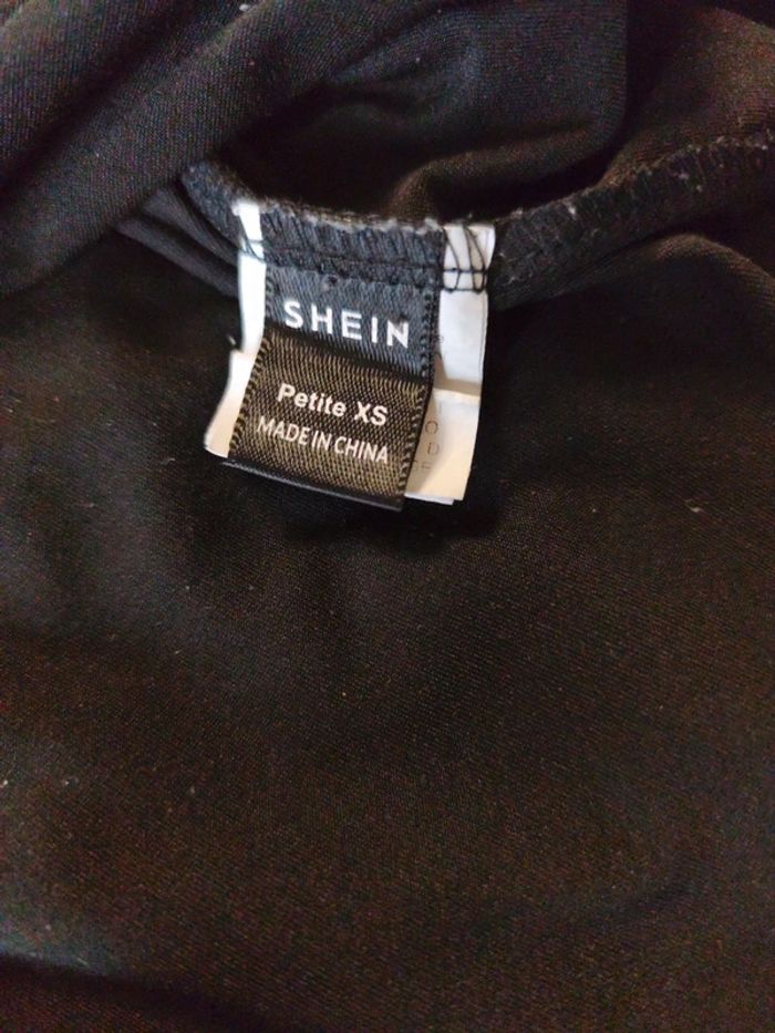 Robe shein - photo numéro 2