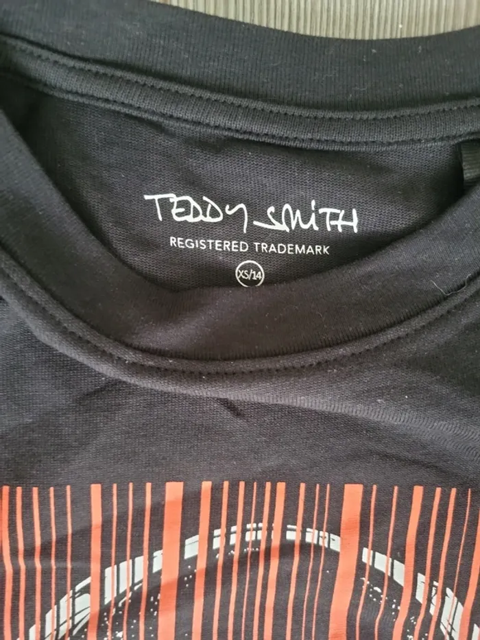 Tee shirt teddy Smith tbe 14 ans - photo numéro 3
