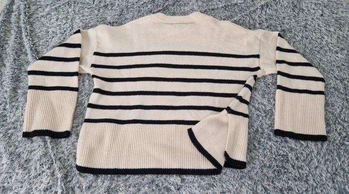 Pull rayée - photo numéro 2