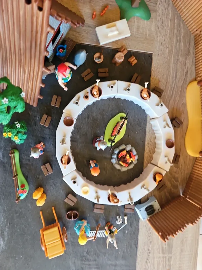 Village playmobil astérix et obelix - photo numéro 3