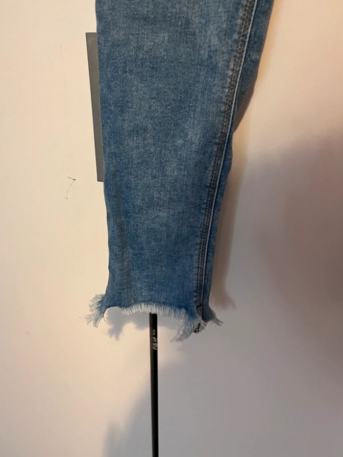 Jeans troués mango - photo numéro 4