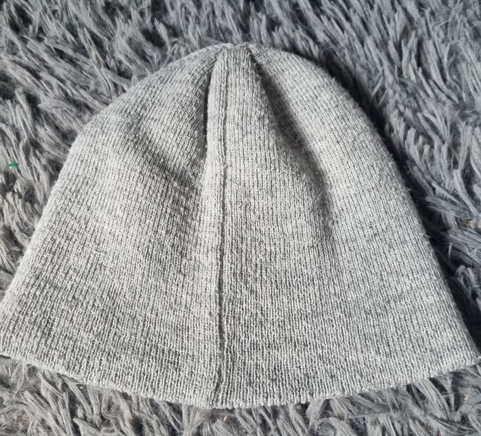 Bonnet gris hello kitty - photo numéro 3