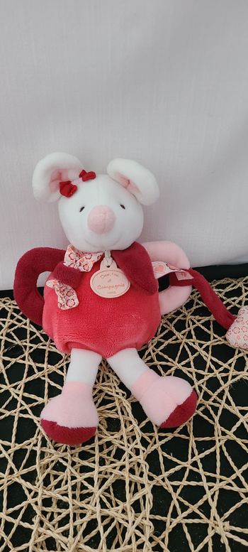 Souris DOUDOU ET COMPAGNIE Clémentine hochet