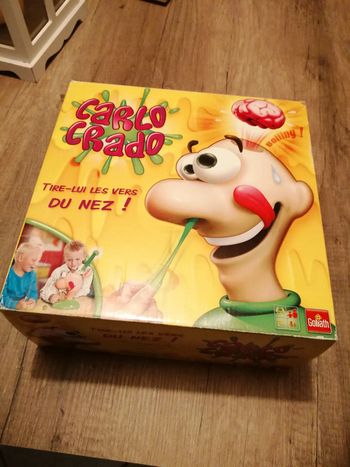 Jeu de société "Carlo Crado"