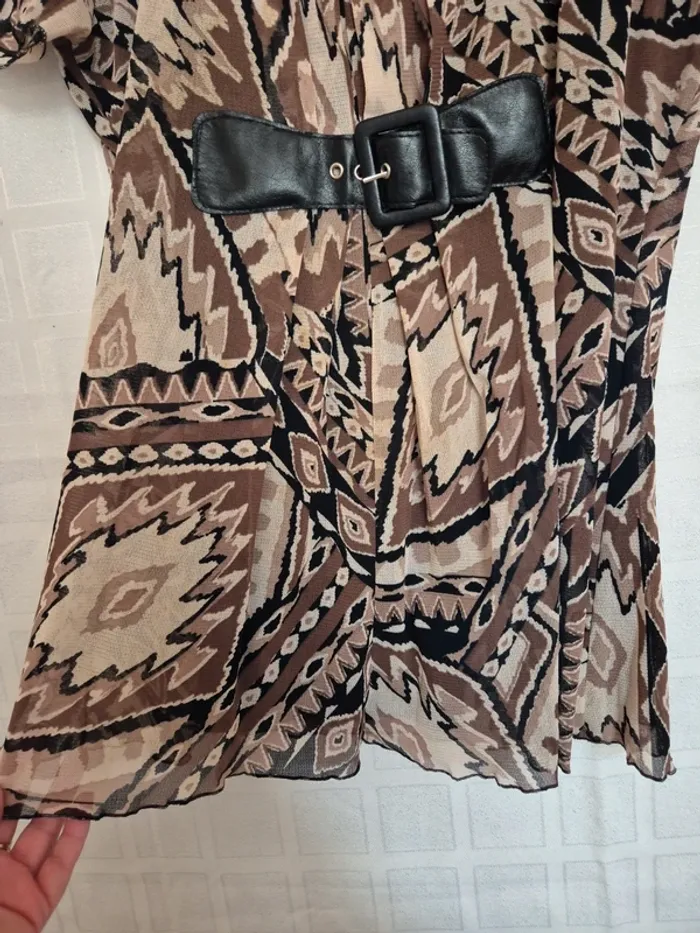 blouse Armand Thiery taille 40 - photo numéro 6