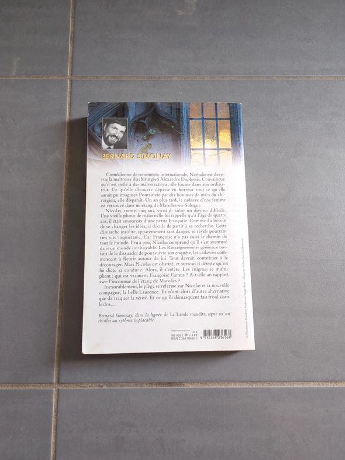 Livre la fille du diable - photo numéro 2