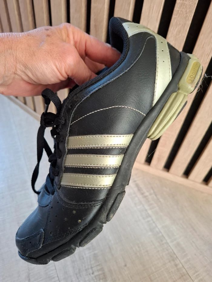 Tennis cuir noir Adidas T 39,5 - photo numéro 11