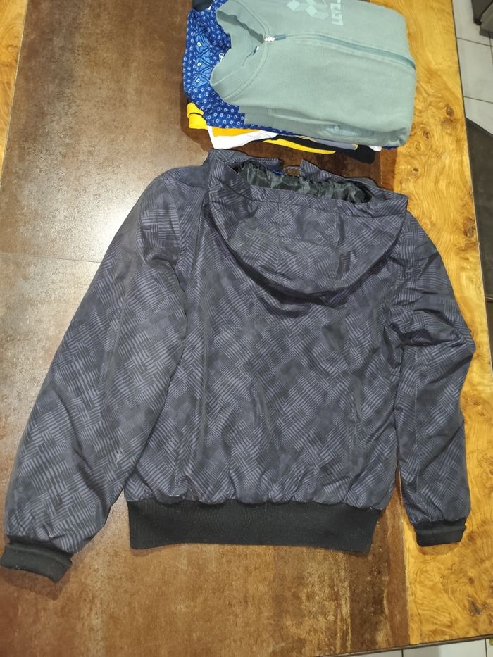 Lot vêtements garçon 12 ans Tee shirts chemise pantalon survêtement manteau - photo numéro 7