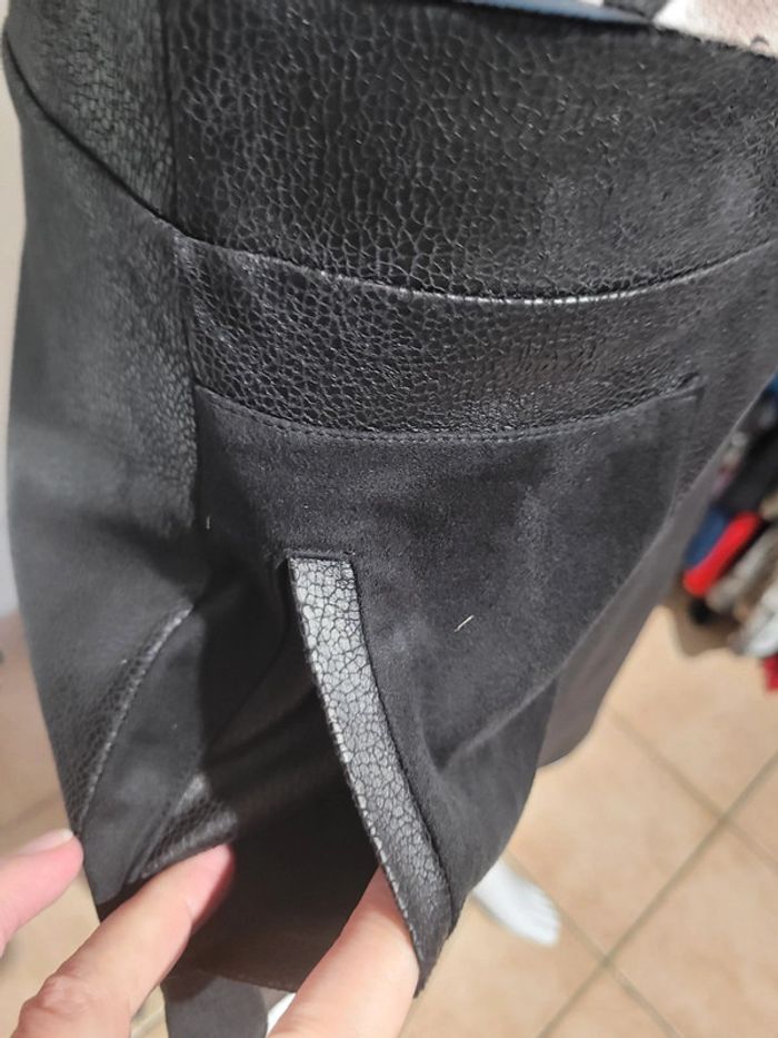 Jupe effet cuir et daim - photo numéro 5