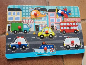 Jeu puzzles d'encastrement en bois