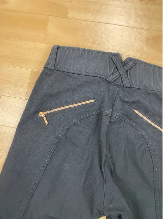 Pantalon Equithème noir – Très bon état – Taille 34 - photo numéro 9