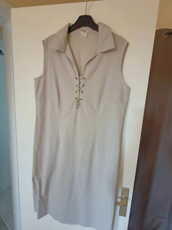Robe beige