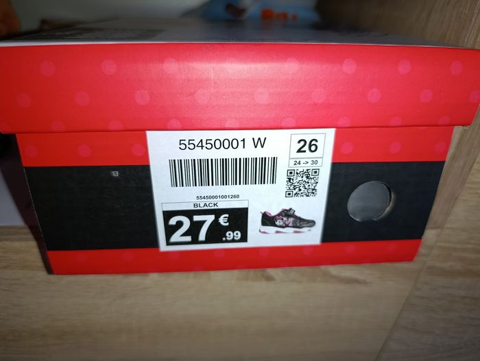 Basket Minnie taille 26 - photo numéro 7