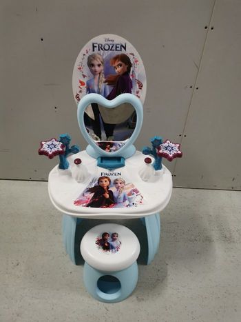 Coiffeuse reines des neiges