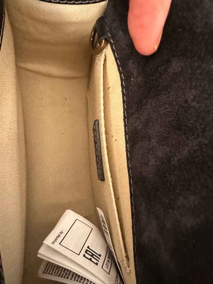 Sac Teddy petit modèle cuir noir - photo numéro 8