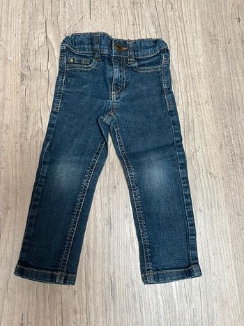 Jean slim taille 2 ans