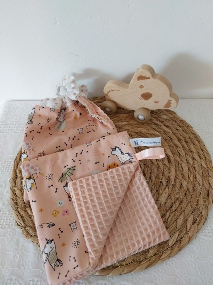 Bavoir élastique, bavoir de cantine, serviette élastique - photo numéro 2