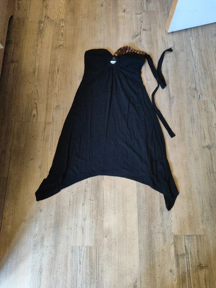 Robe noir dos nu T38
