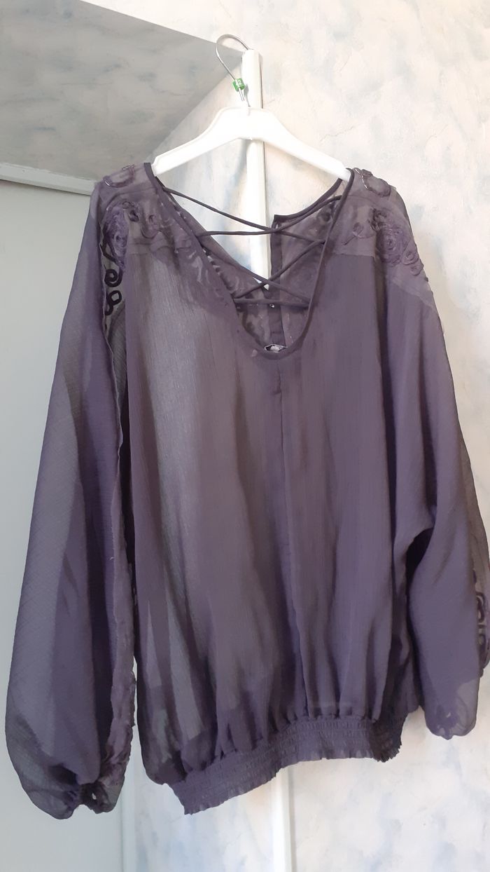 Chemisier femme taille 40-42-44 - photo numéro 2
