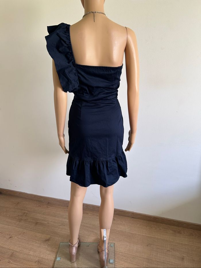 Robe bleue marine neuve sans manches Naf Naf taille 36 (valeur 70€) - photo numéro 6