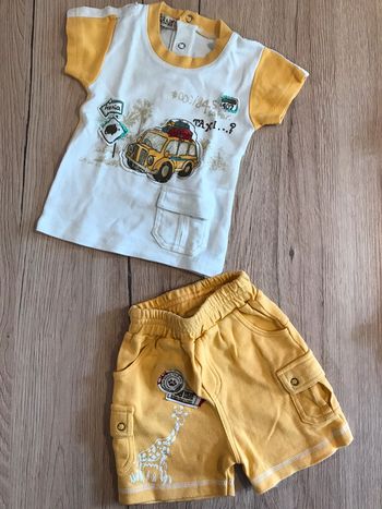 Ensemble tee-shirt / short