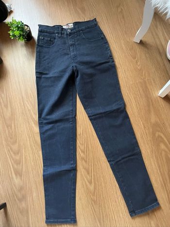 Jean gris Levi's femme W31 L30 TBE 👖