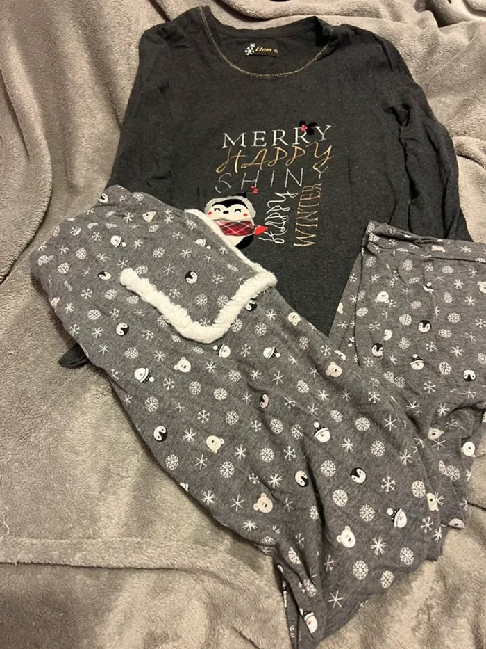Pyjama de Noël et veste doudouille pingouins et ourson