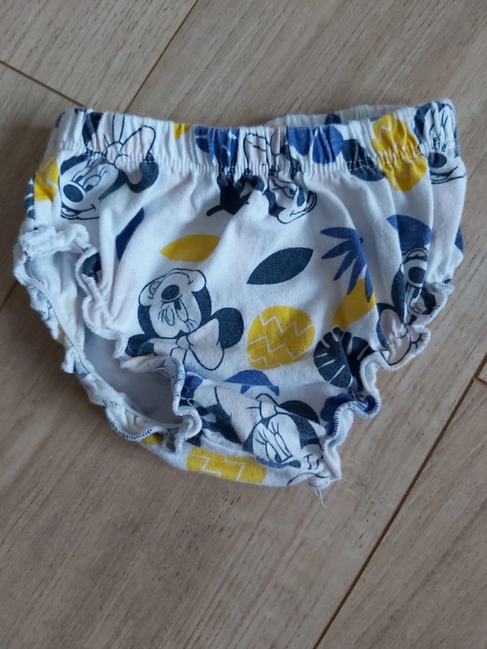 Culotte cache couche fille Disney Minnie 6 mois (78)