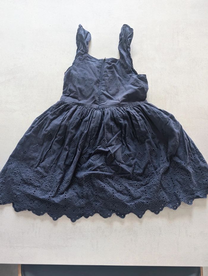 Lot de 5 robes 4 ans - photo numéro 5