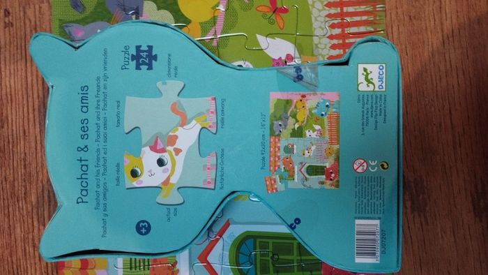 Puzzle enfant chat 24 pièces Djeco TBE - photo numéro 3