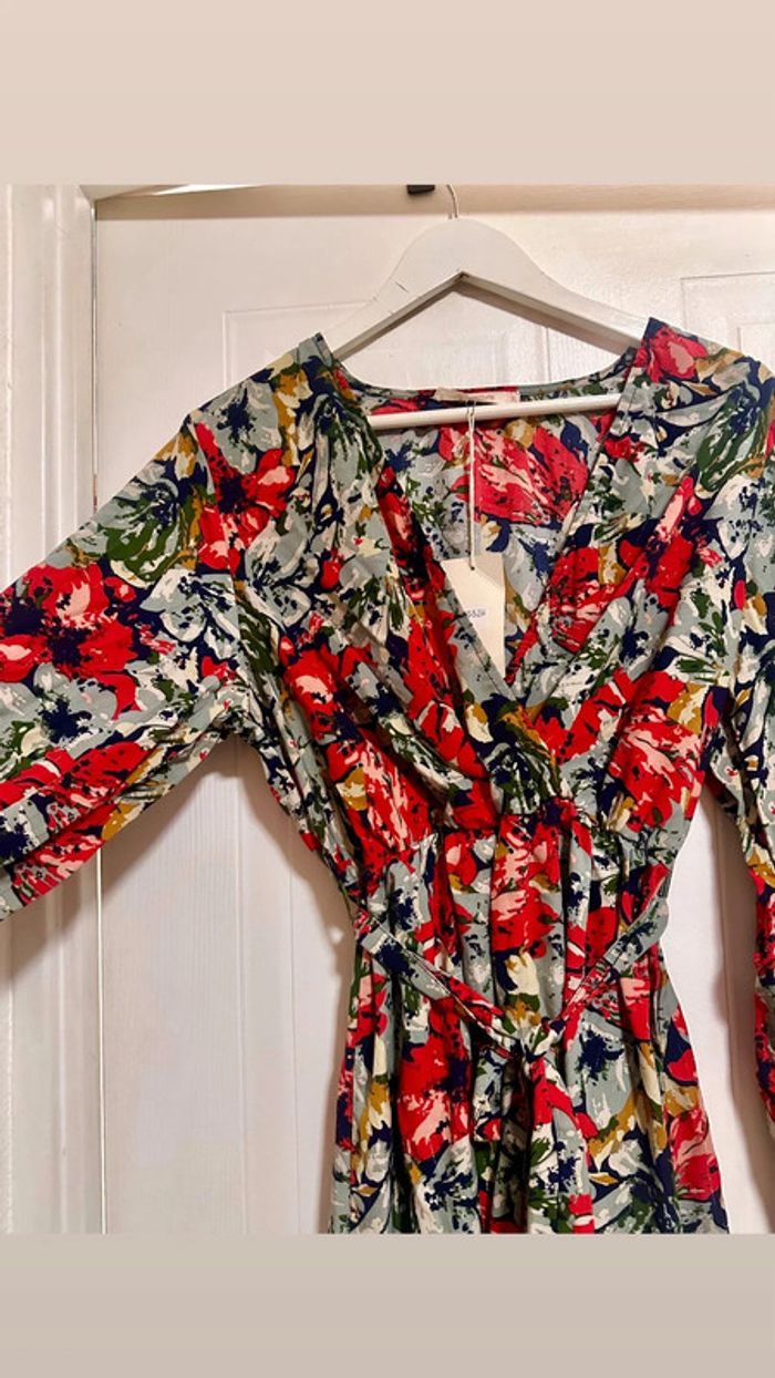 Robe à Fleurs - Neuve - Taille XL avec étiquette - photo numéro 7
