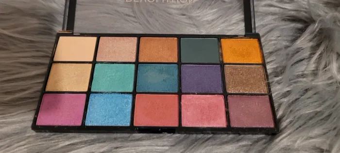 Palette revolution reloaded jewelled - photo numéro 3