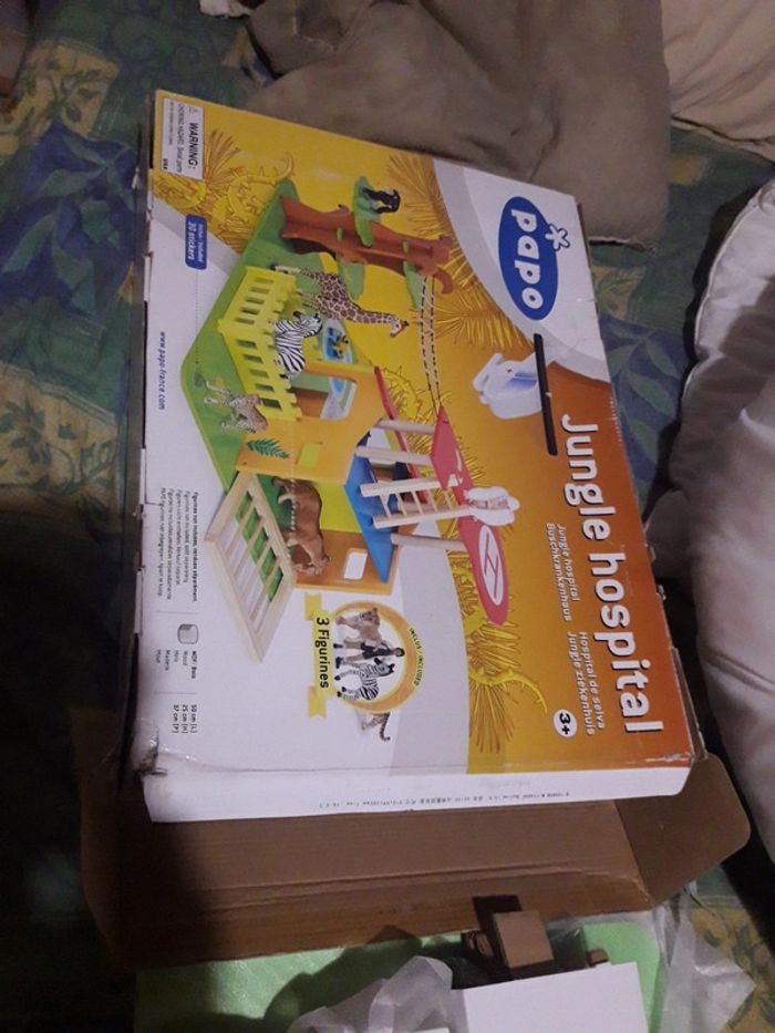 Hôpital de la jungle papo