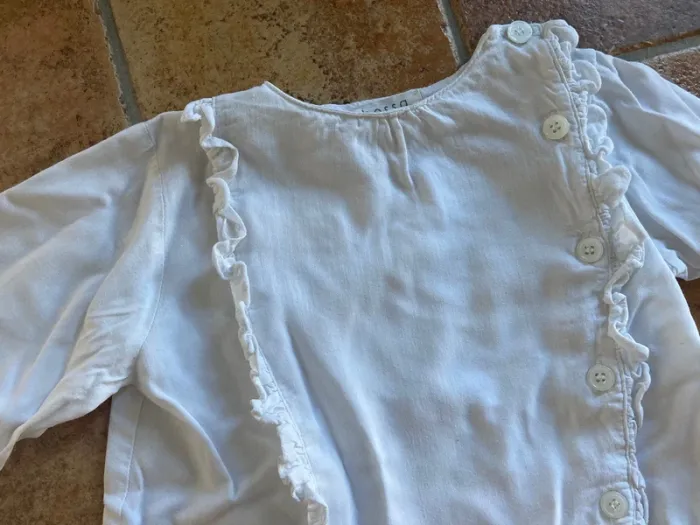 Blouse blanche 4 ans - photo numéro 2