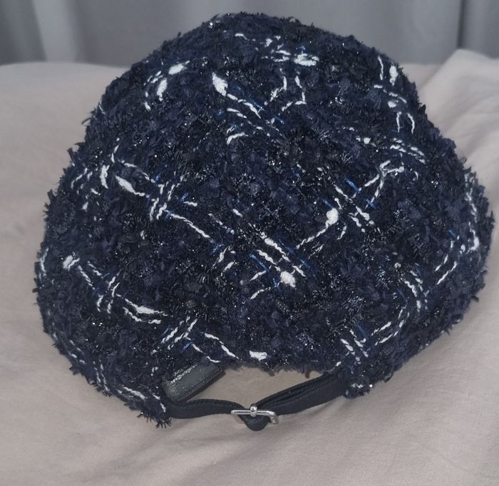Casquette Karl Lagerfeld Signature Neuve - photo numéro 3